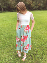 Load image into Gallery viewer, Affordable modest mint midi dress